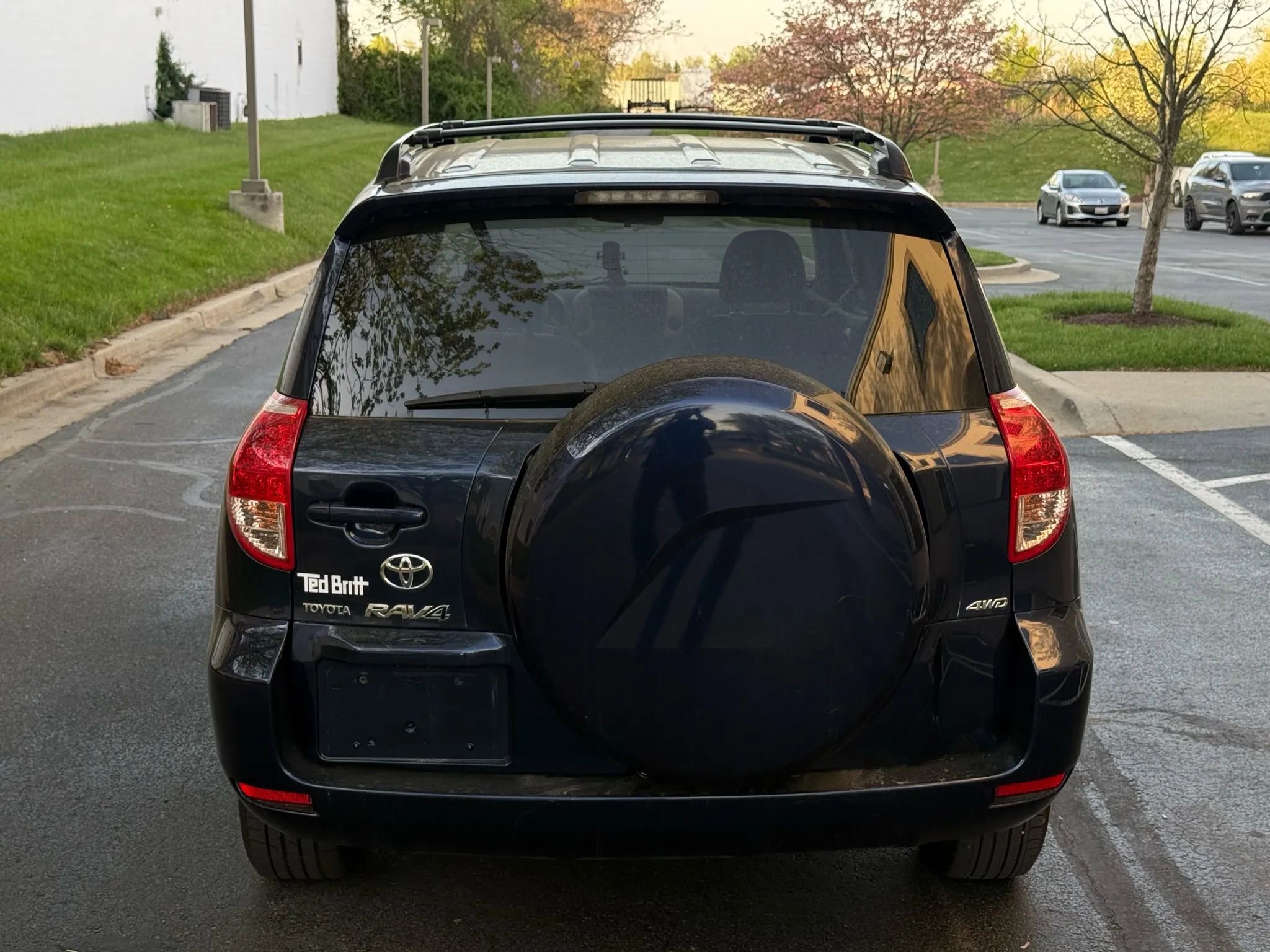 Used 2007 Toyota RAV4 Limited image 5