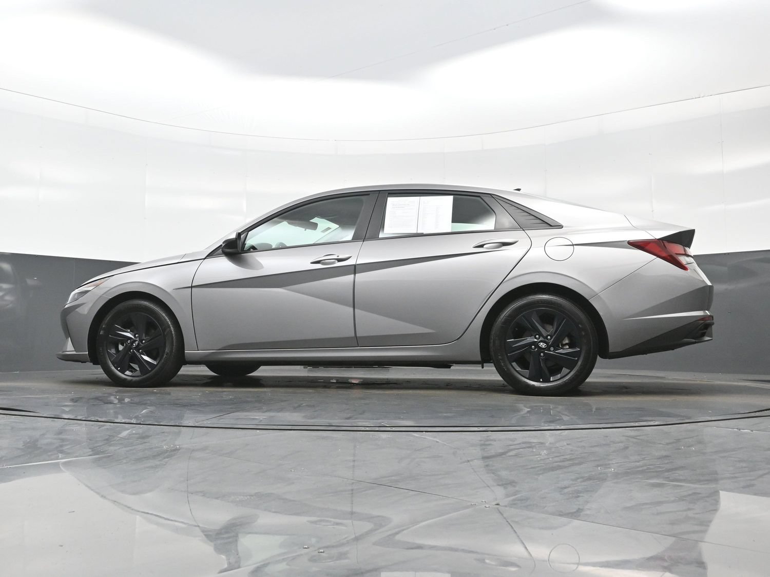 Certified 2023 Hyundai Elantra SEL FWD image 26