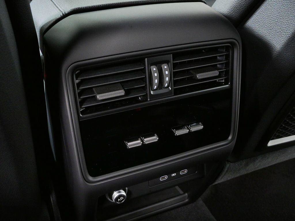 New 2026 Porsche Cayenne AWD/4WD image 21