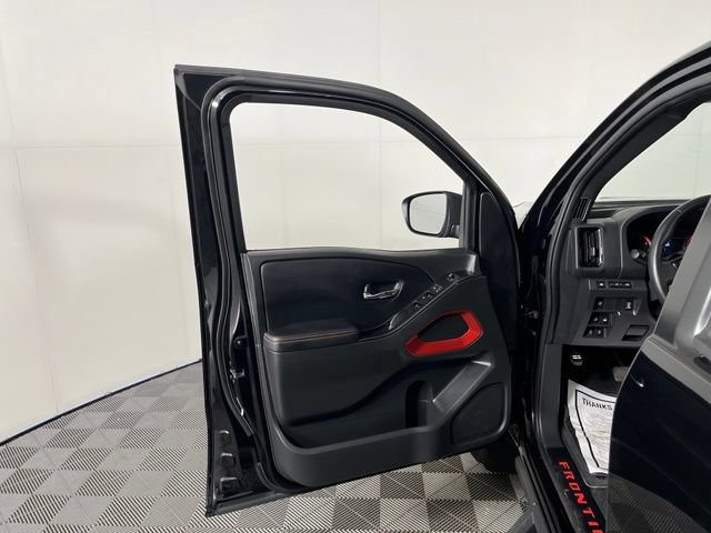 Used 2025 Nissan Frontier PRO-4X w/ Pro Convenience Package AWD/4WD image 15