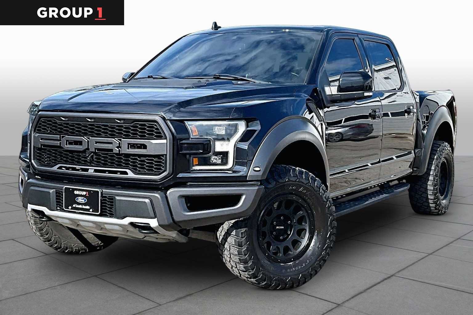 Used 2020 Ford F150 Raptor w/ Equipment Group 802A Luxury AWD/4WD image 1