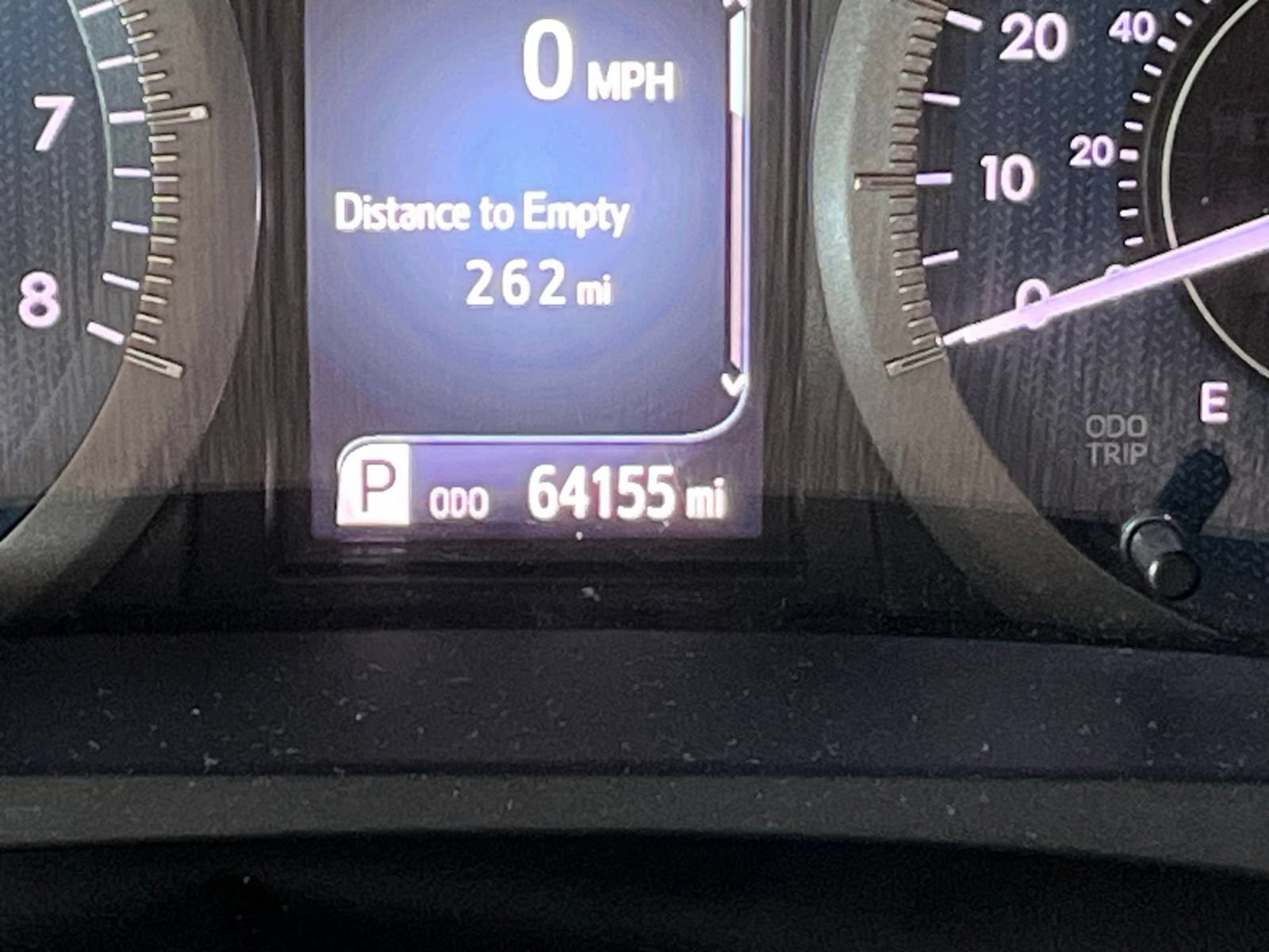 Used 2019 Toyota Sienna XLE w/ XLE Navigation Package FWD image 32