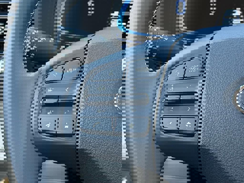 New 2026 Hyundai Venue SEL image 18