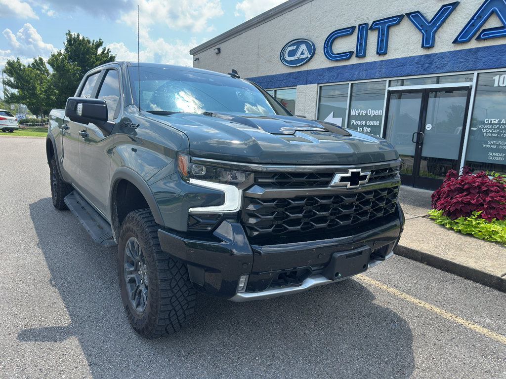 Used 2026 Chevrolet Silverado 1500 ZR2 w/ Dark Appearance Package AWD/4WD image 2
