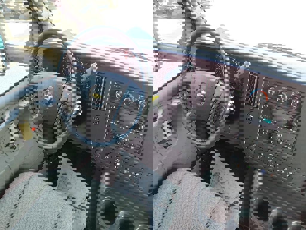 New 2023 Chevrolet Express 3500 w/ Power Convenience Package image 7