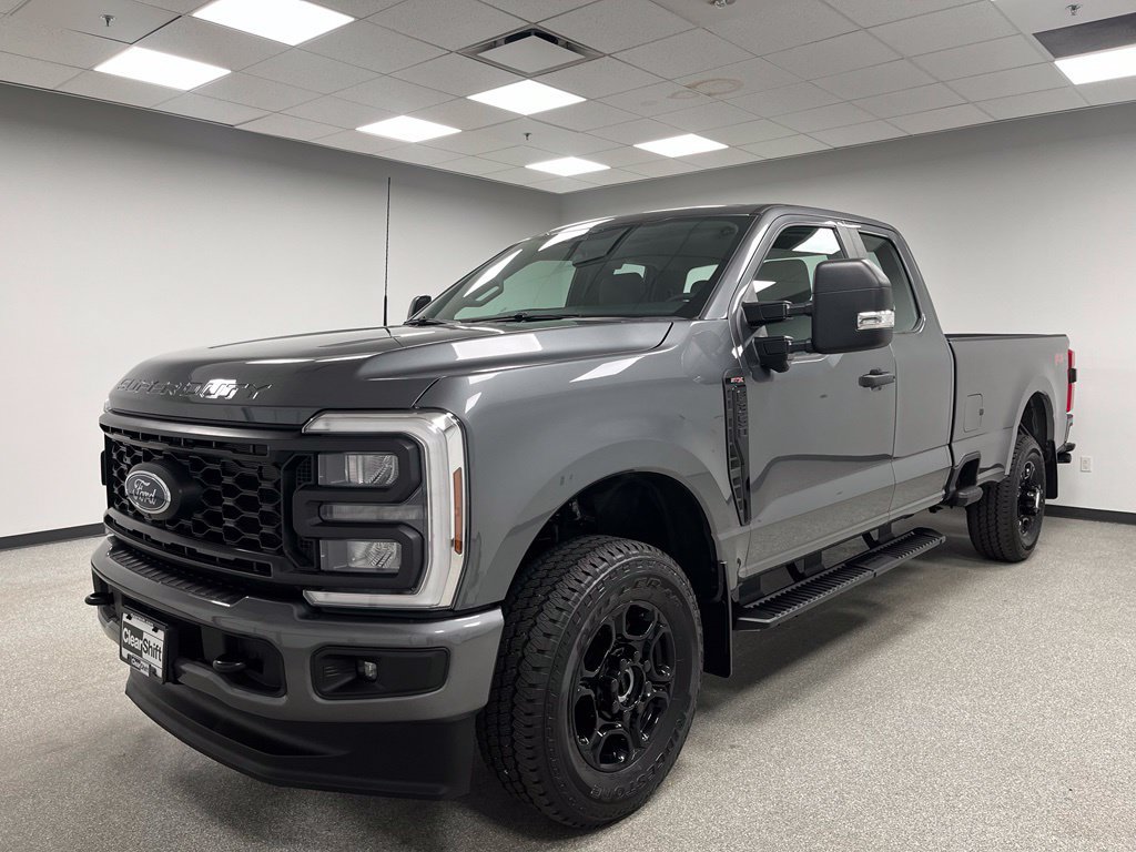 Used 2025 Ford F350 XL w/ STX Appearance Package AWD/4WD image 4