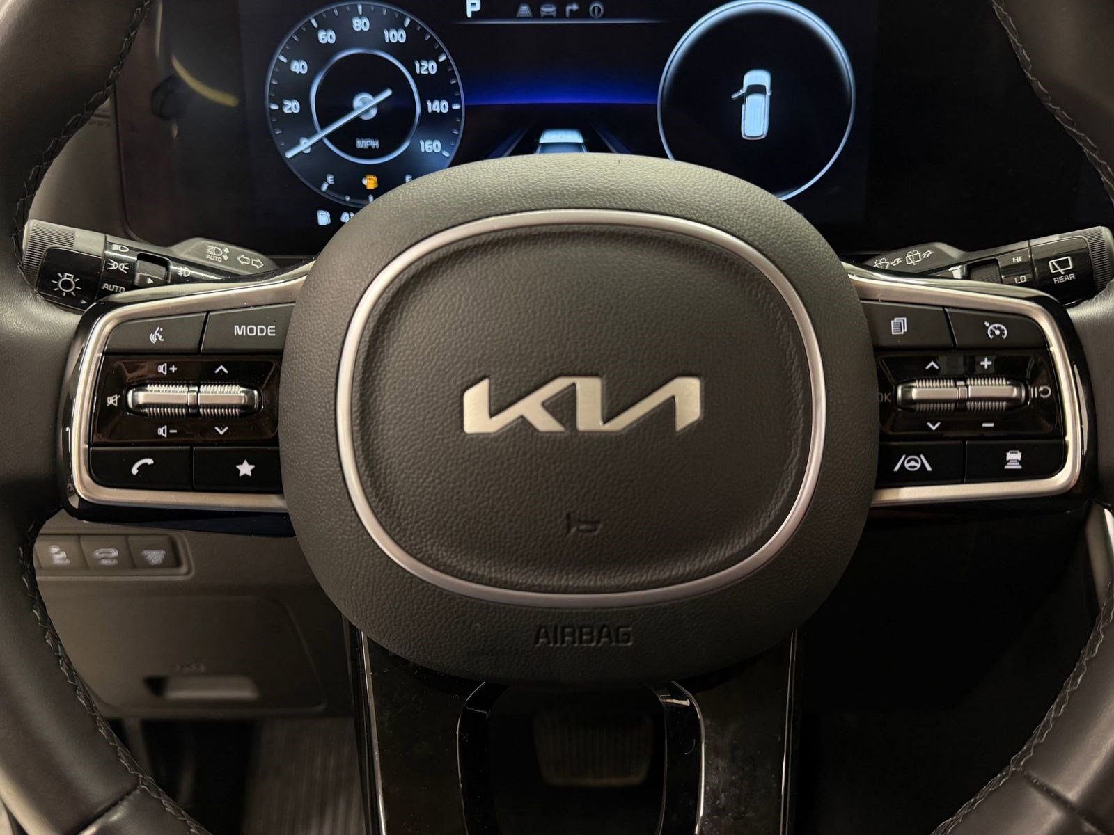 Used 2024 Kia Carnival SX image 27