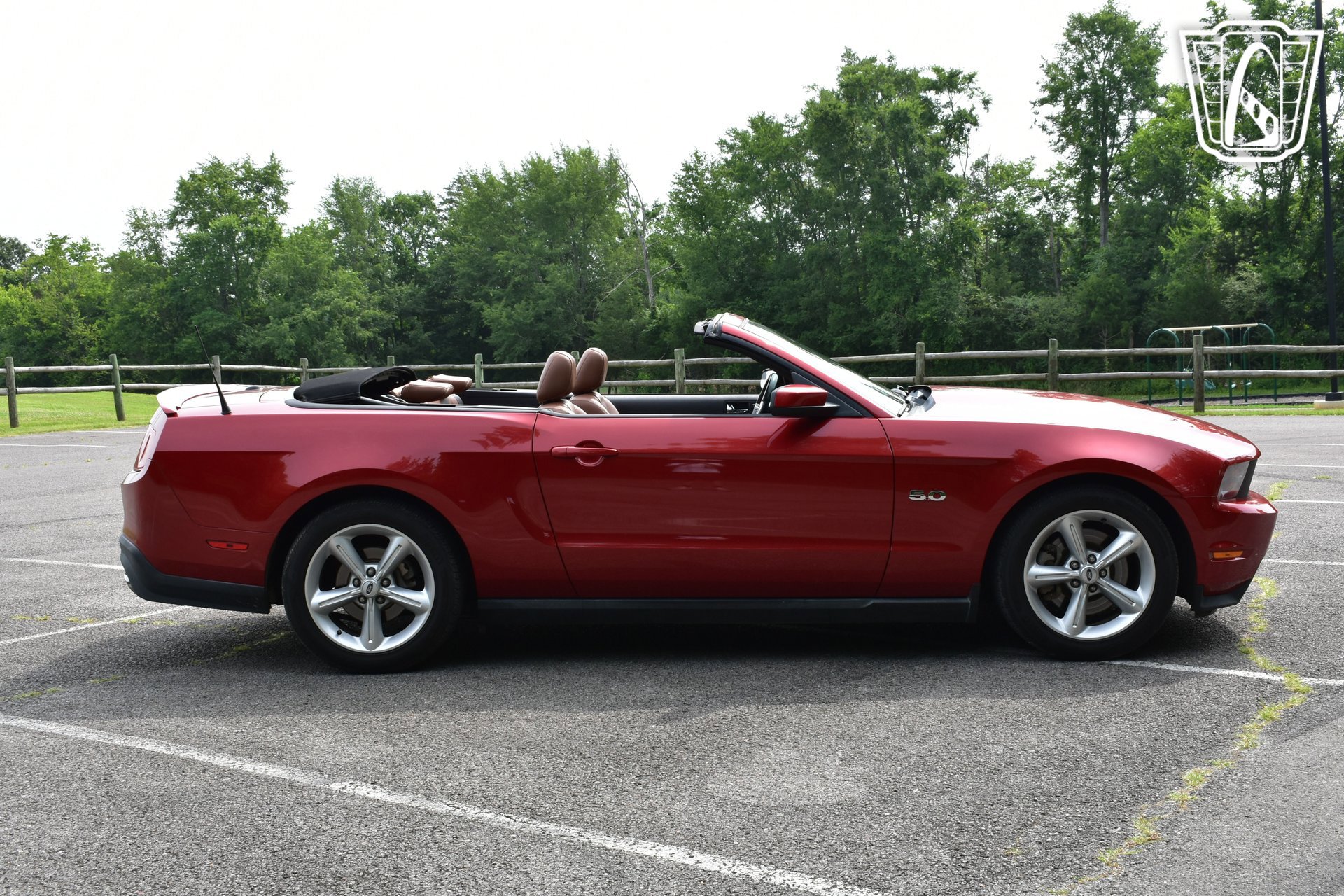 Used 2011 Ford Mustang GT Premium w/ Comfort Pkg image 25