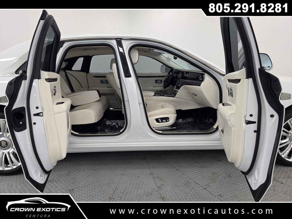Used 2021 Rolls-Royce Ghost AWD/4WD image 15