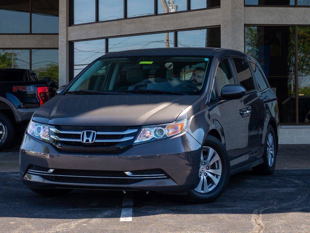 Used 2016 Honda Odyssey SE image 6