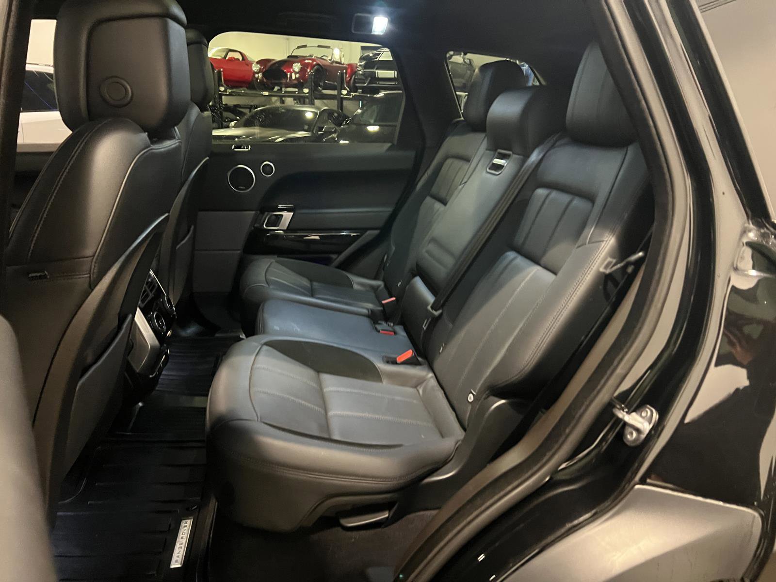 Used 2022 Land Rover Range Rover Sport HST AWD/4WD image 28