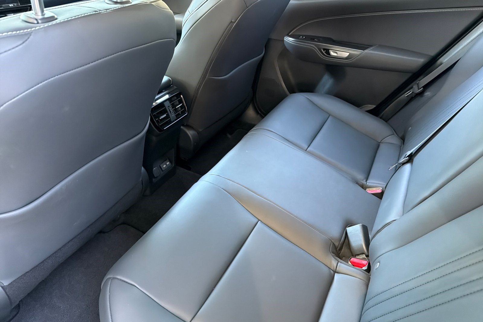 Certified 2025 Lexus NX 350h AWD w/ Accessory Package (2T) image 15
