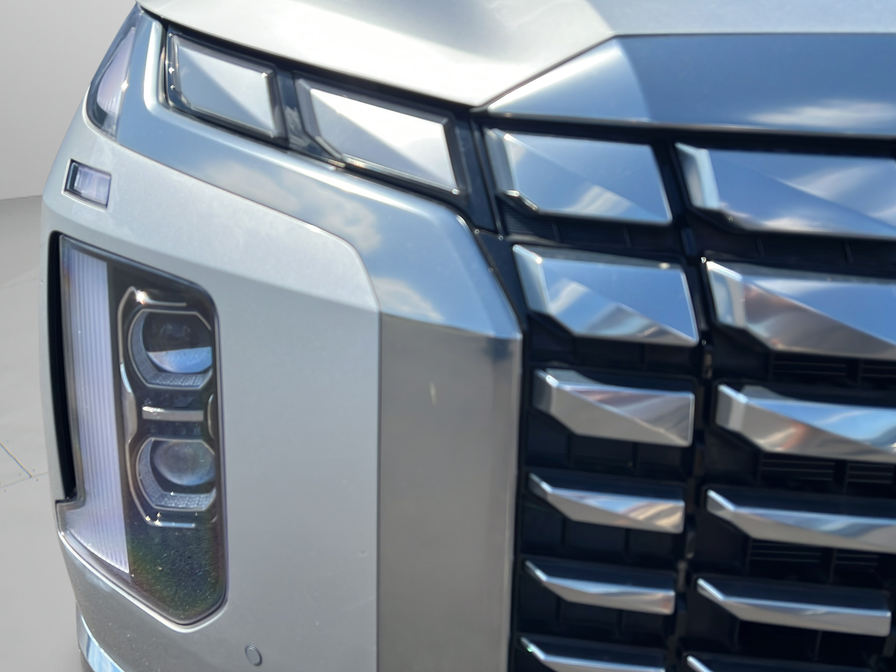 Used 2024 Hyundai Palisade Calligraphy AWD/4WD image 9