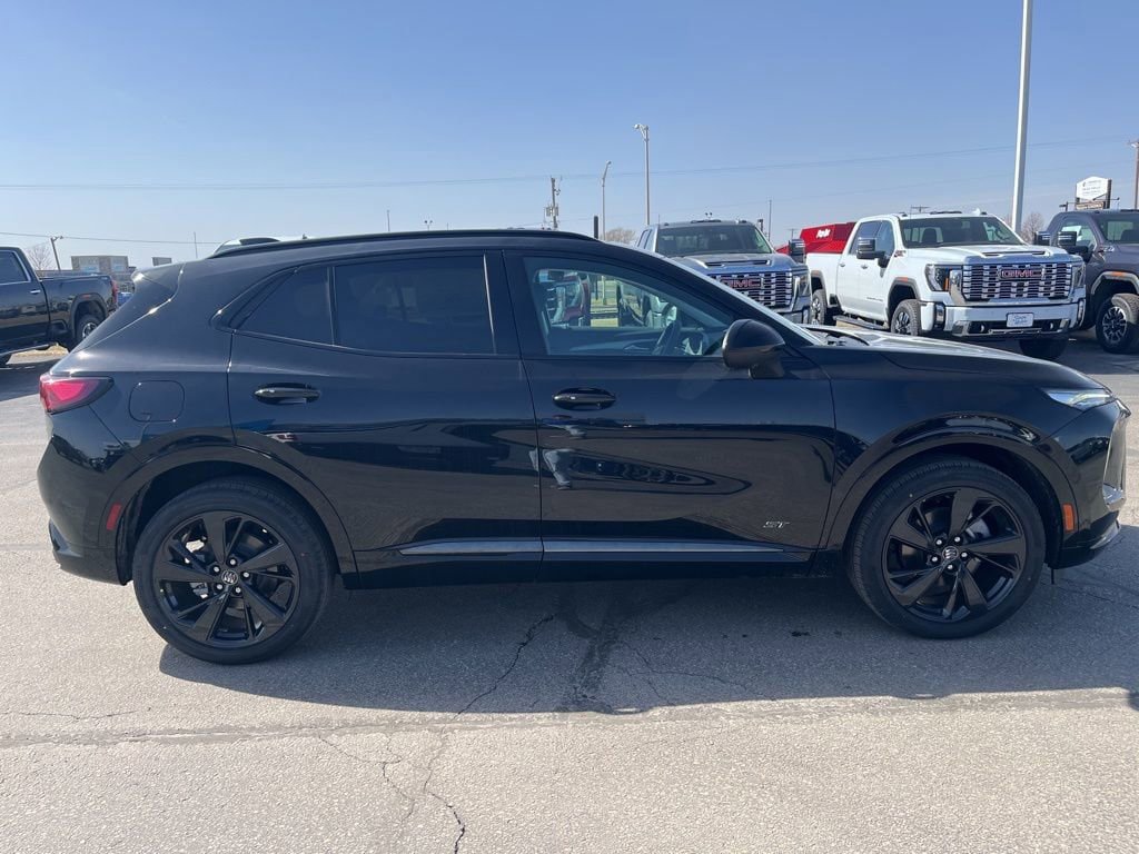 New 2026 Buick Envision Sport Touring image 6