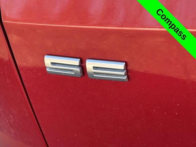 Used 2020 Ford Escape SE image 38