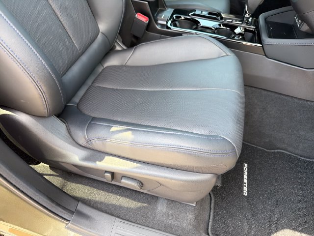 Used 2026 Subaru Forester Limited AWD/4WD image 26