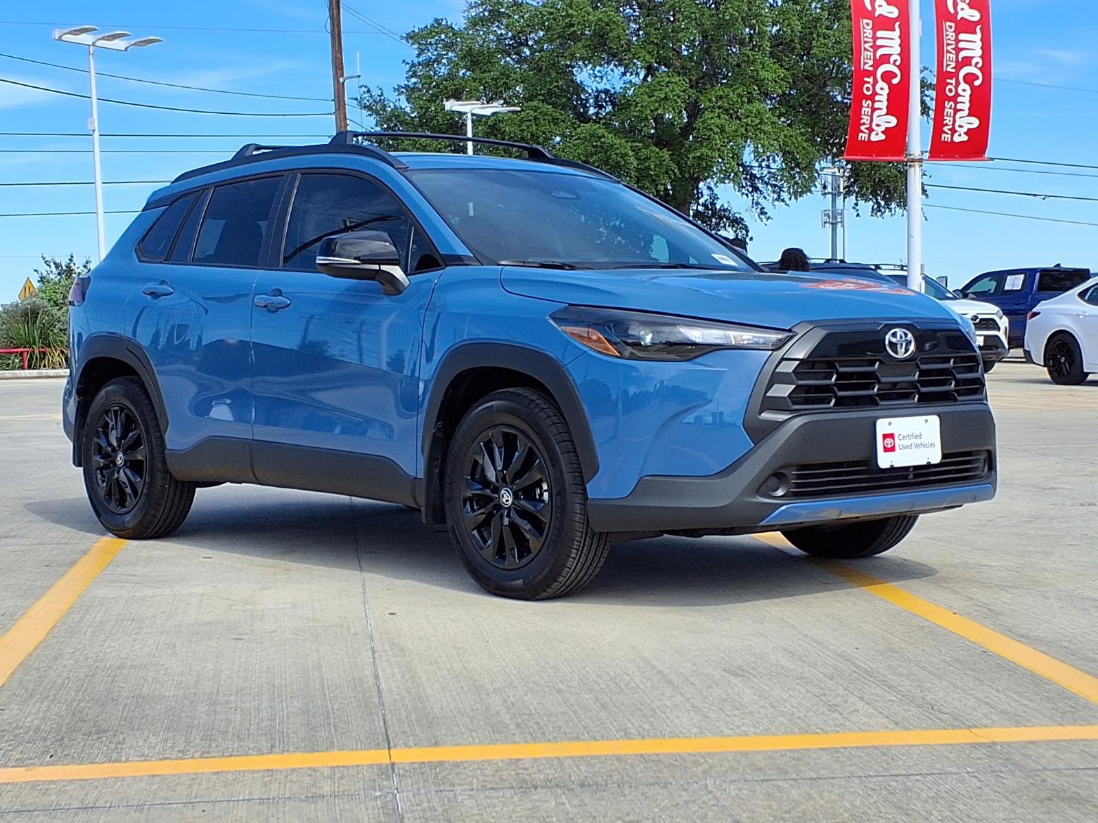 Used 2026 Toyota Corolla Cross LE image 3