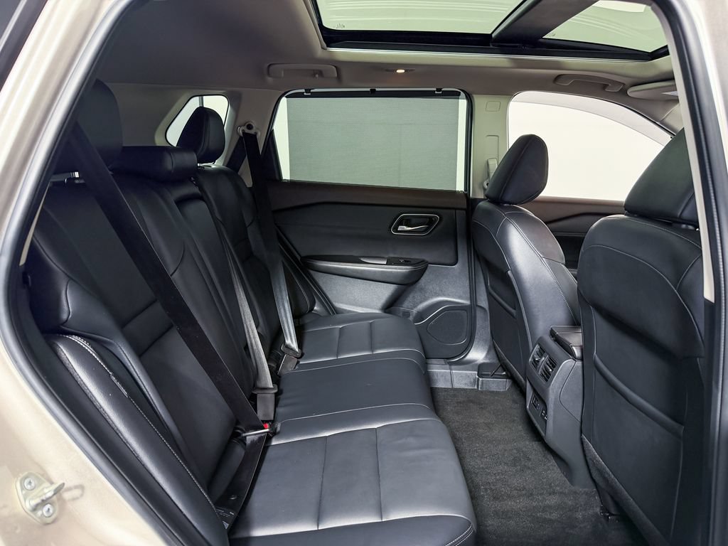 Certified 2021 Nissan Rogue SL w/ Premium Package FWD image 35