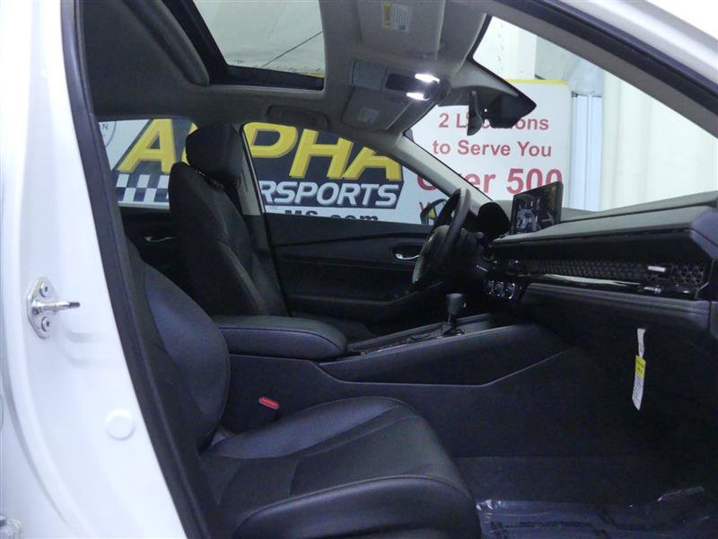 Used 2024 Honda Accord EX-L image 8