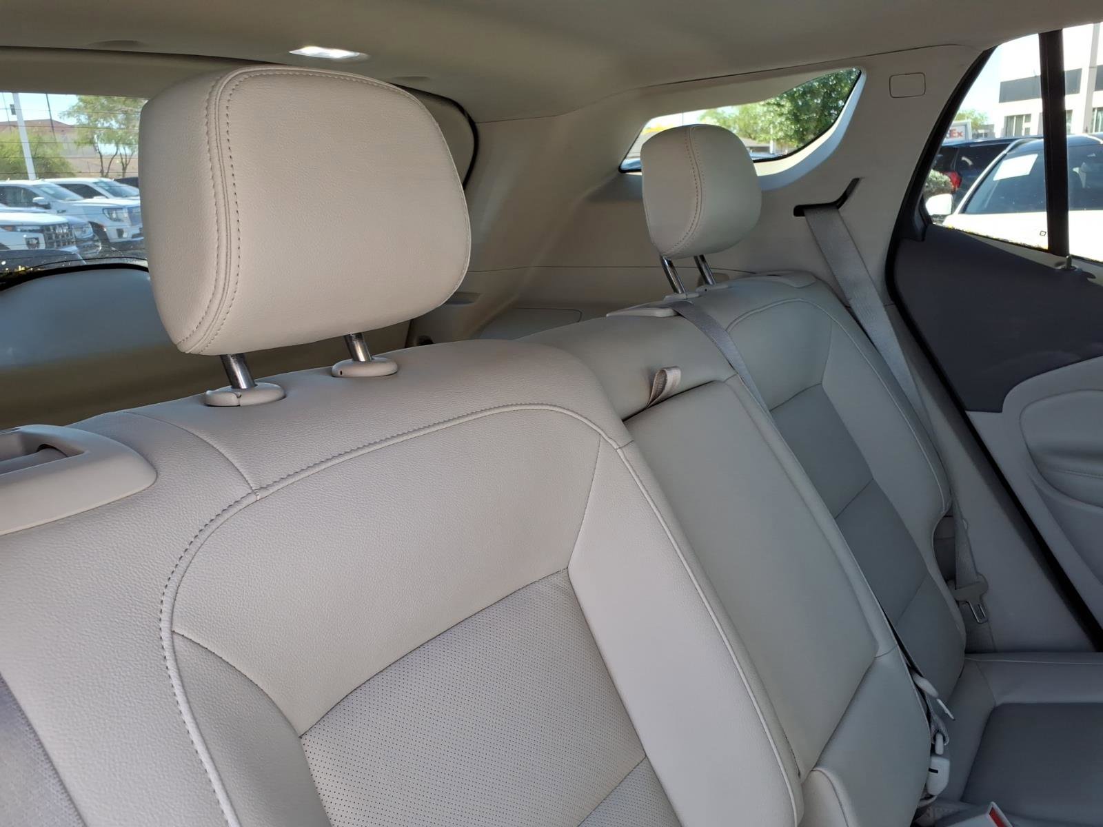 Used 2019 GMC Terrain Denali w/ Comfort Package FWD image 14