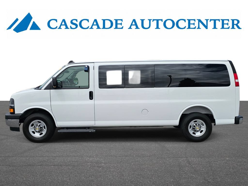 Certified 2025 Chevrolet Express 3500 LT RWD image 3