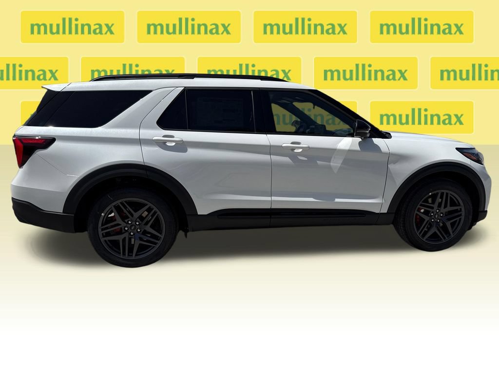 New 2026 Ford Explorer ST RWD image 16