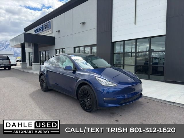Used 2022 Tesla Model Y Long Range image 1
