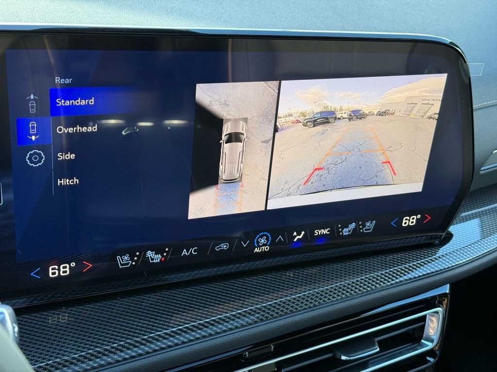 New 2026 Chevrolet Traverse High Country image 15