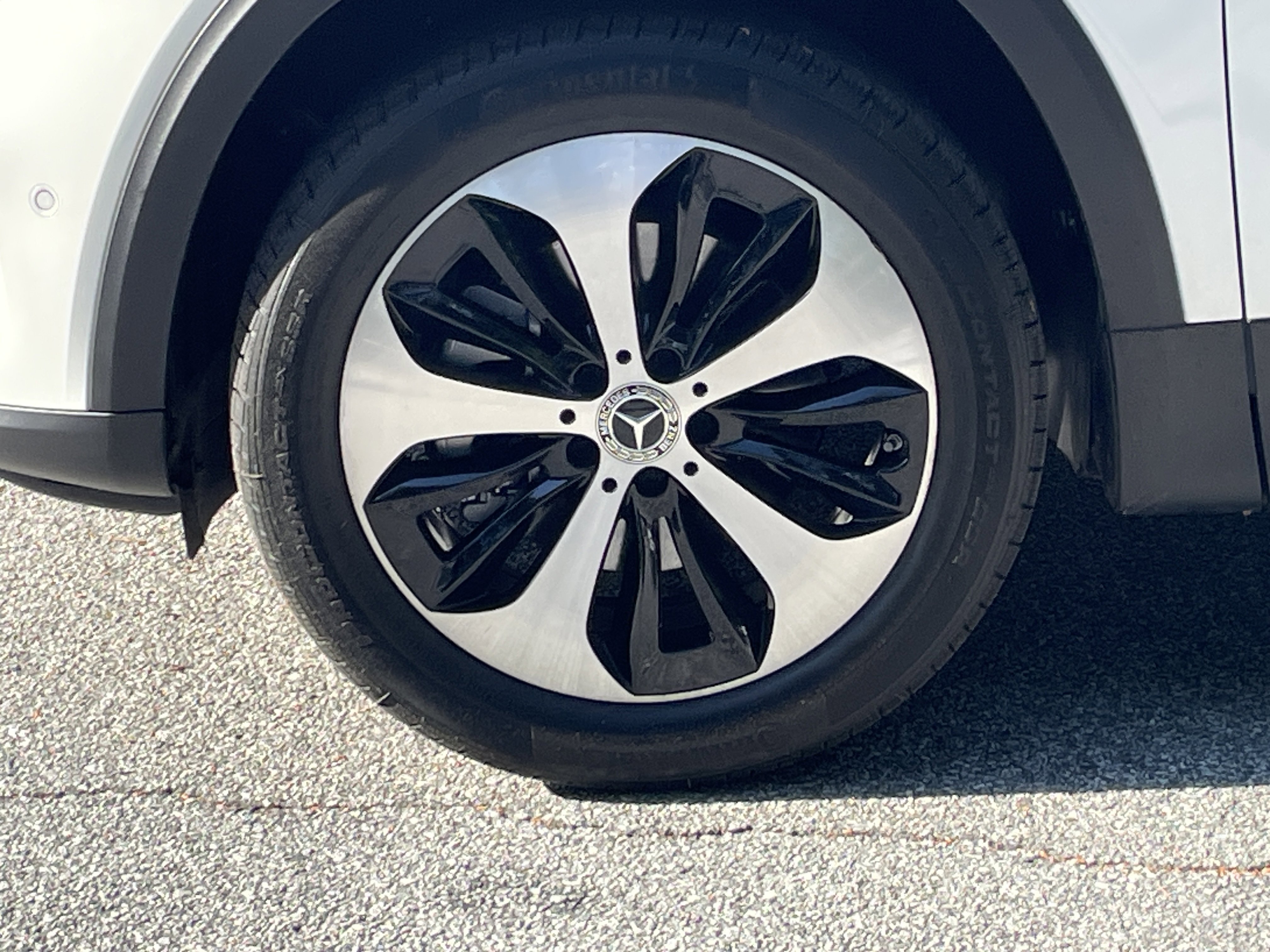 Certified 2025 Mercedes-Benz GLB 250 image 15