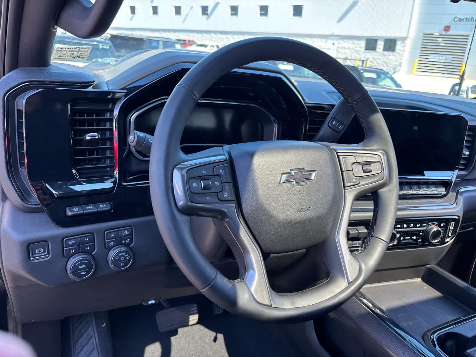 Certified 2024 Chevrolet Silverado 2500 ZR2 w/ Technology Package image 12