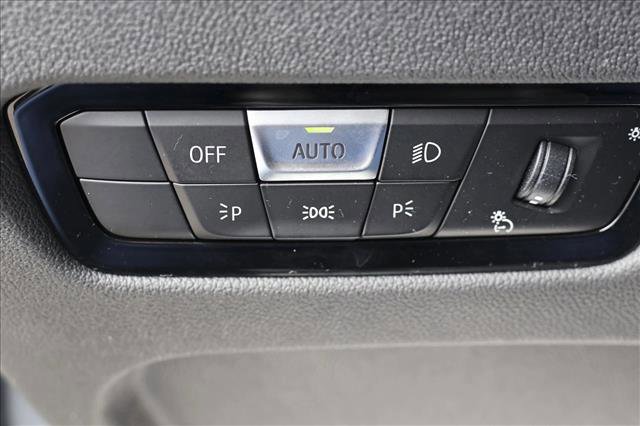 Used 2023 BMW 330i xDrive Sedan w/ Driving Assistance Package AWD/4WD image 13