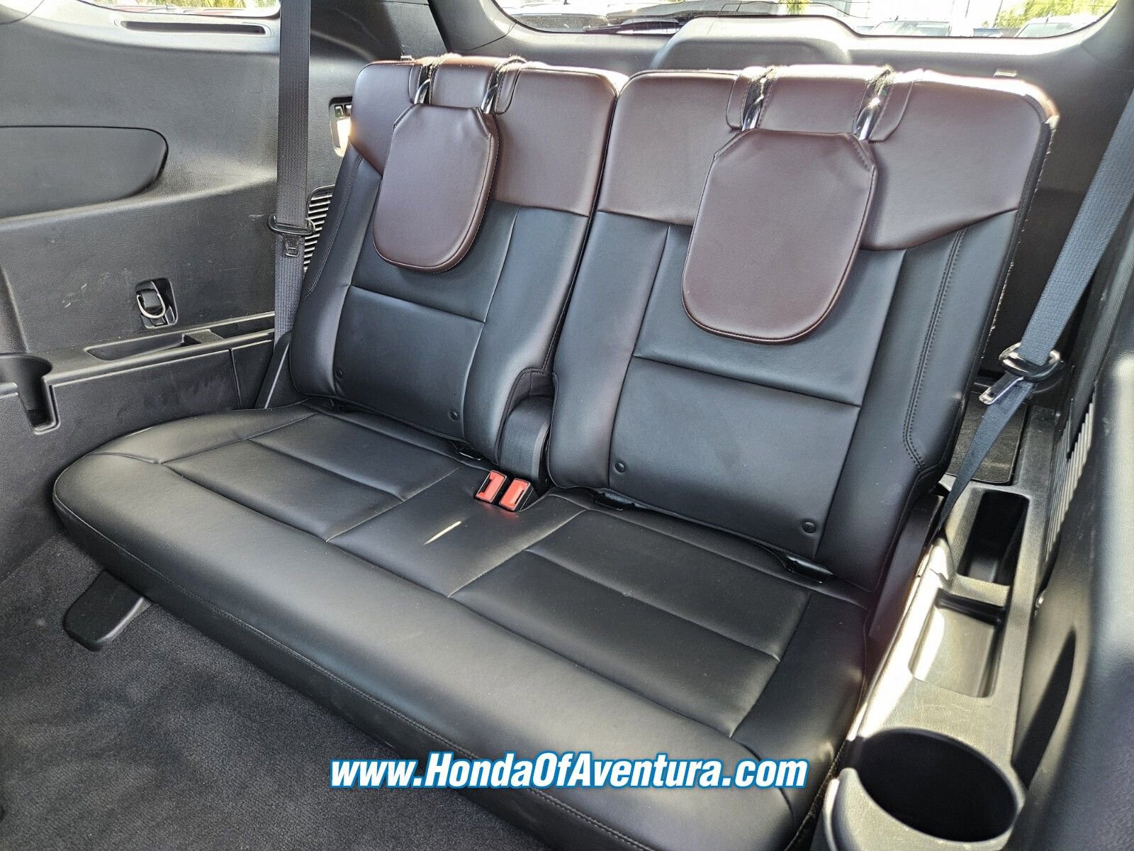 Used 2022 Ford Explorer Platinum w/ Technology Package image 11