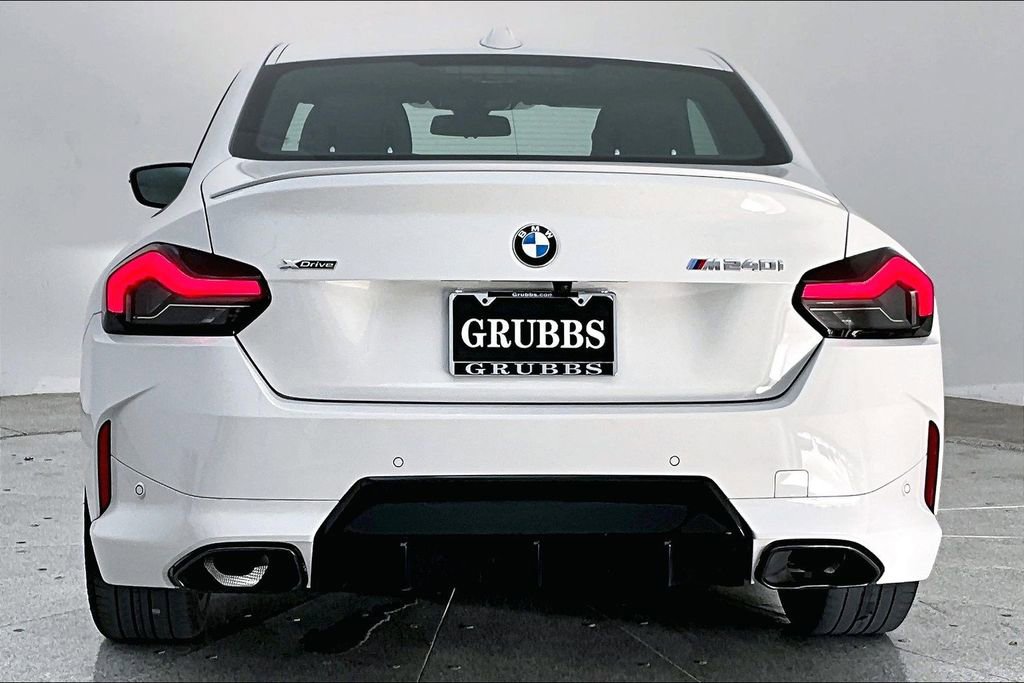Used 2025 BMW M240i xDrive Coupe image 6