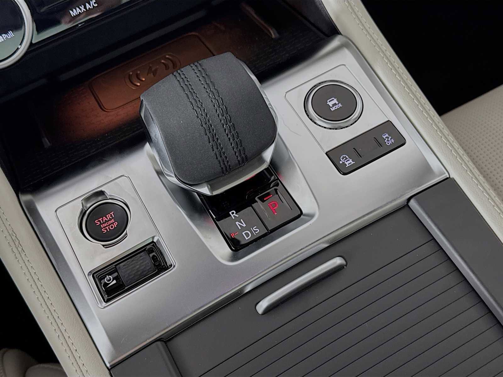 New 2026 Jaguar F-PACE R-Dynamic S image 17