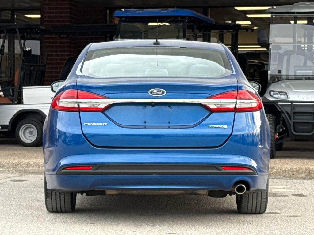 Used 2018 Ford Fusion S image 8