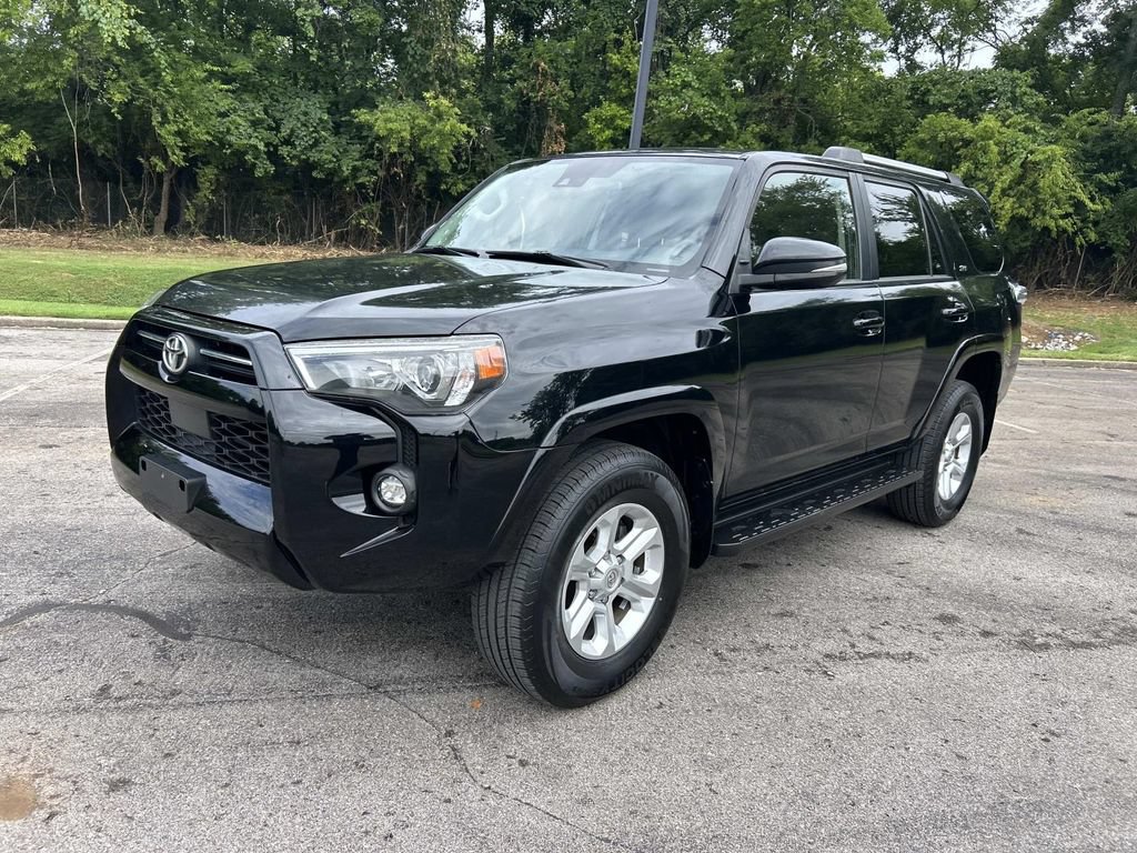 Used 2021 Toyota 4Runner SR5 Premium AWD/4WD image 3