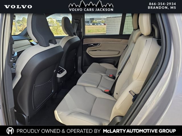 New 2026 Volvo XC90 B6 Plus w/ Protection Package Premier AWD/4WD image 17