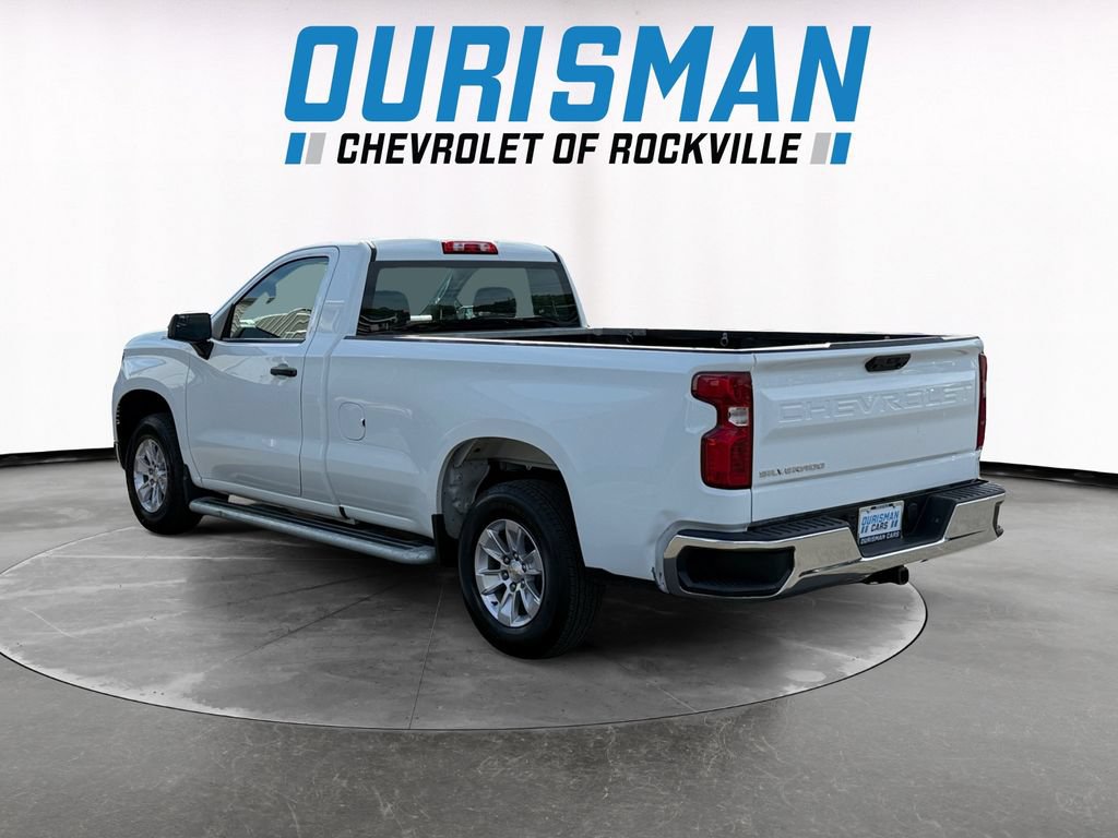 Used 2025 Chevrolet Silverado 1500 W/T RWD image 4