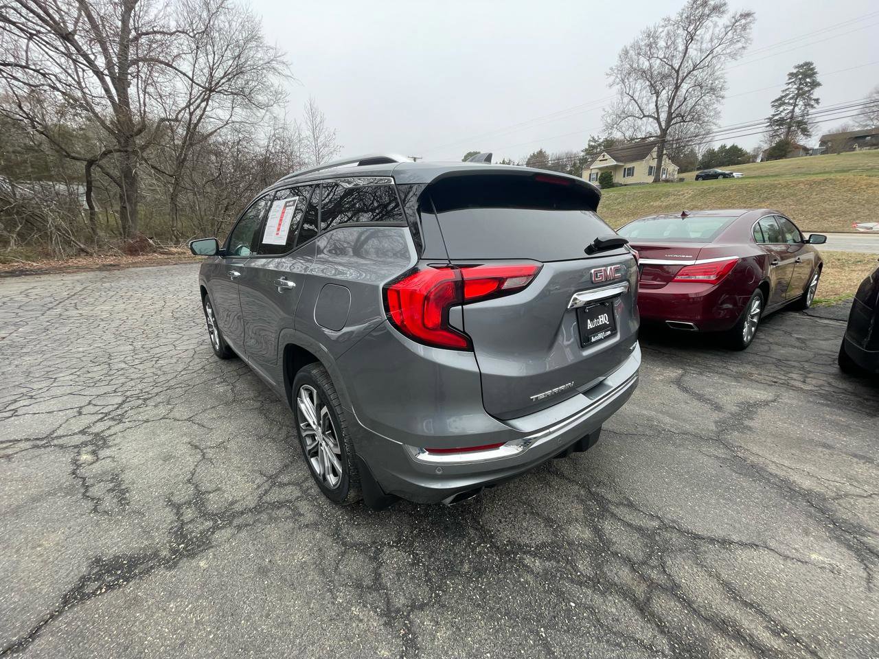 Used 2018 GMC Terrain Denali w/ Advanced Safety Package AWD/4WD image 6