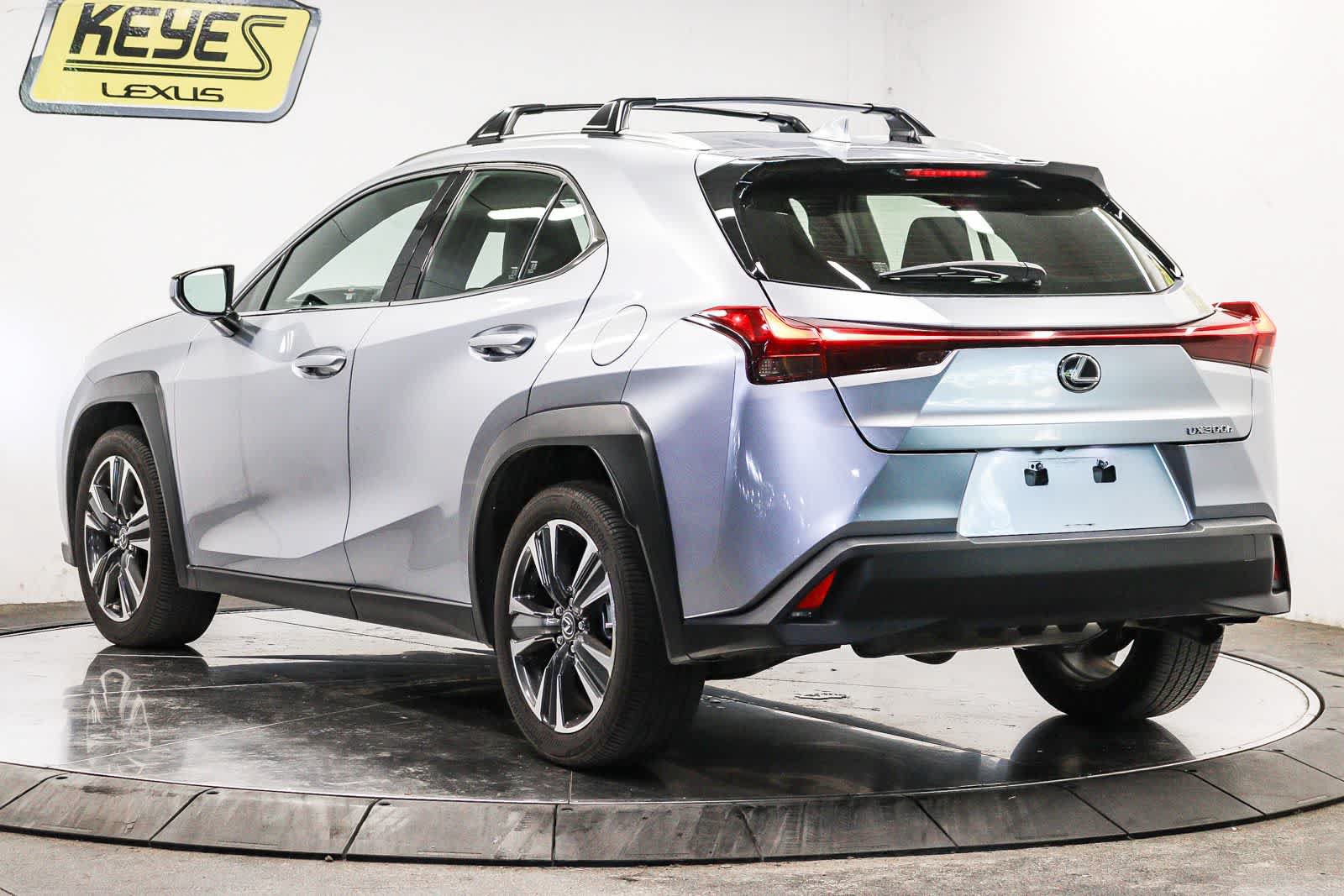 Certified 2025 Lexus UX 300h FWD image 2