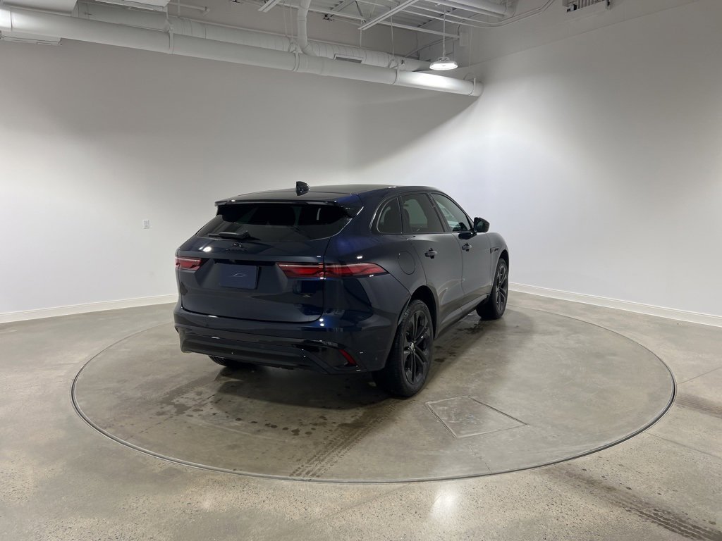 New 2026 Jaguar F-PACE R-Dynamic S image 5