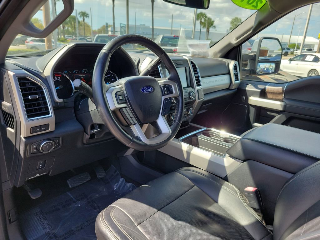 Used 2018 Ford F250 Lariat w/ Chrome Package image 20