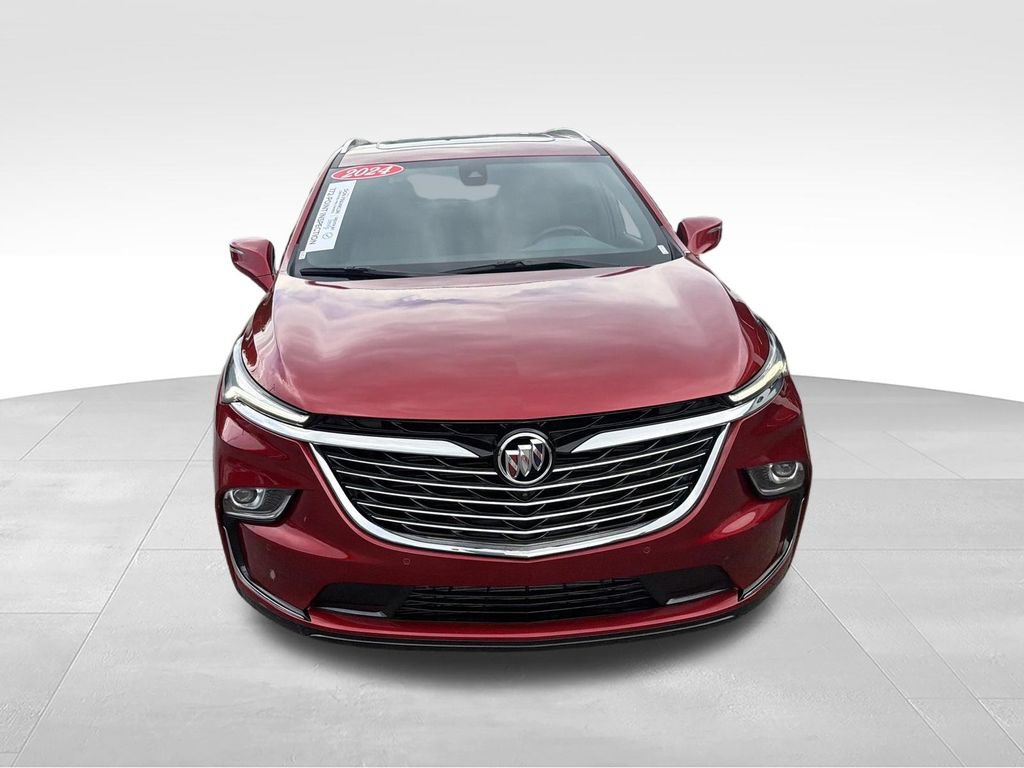 Used 2024 Buick Enclave Essence w/ Experience Buick Package FWD image 8