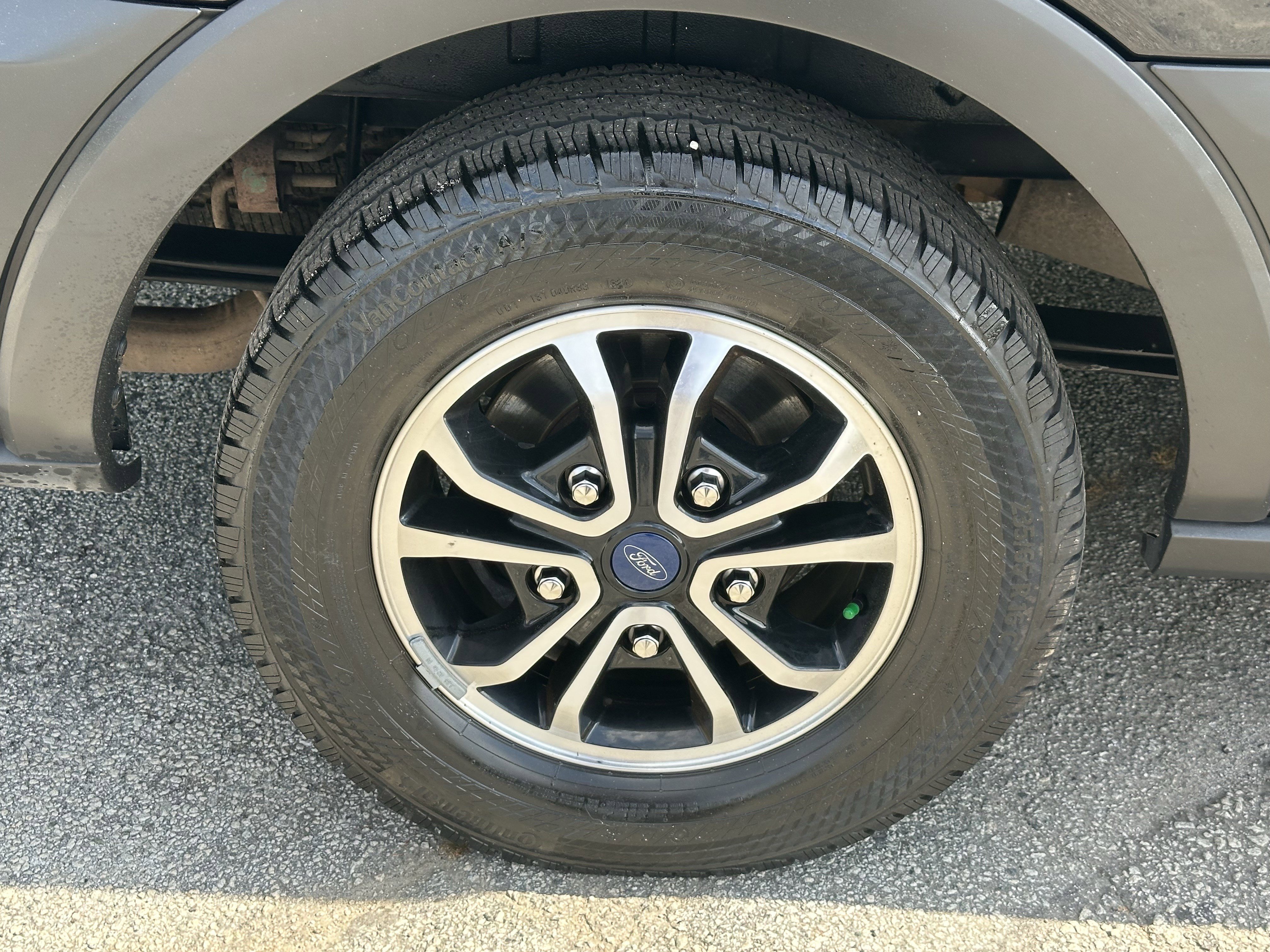 Used 2023 Ford Transit 350 XLT RWD image 20