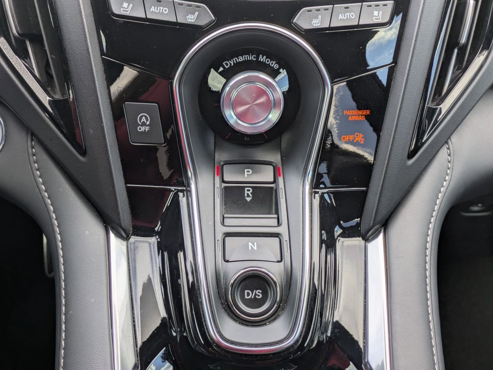 Used 2019 Acura RDX A-Spec image 15