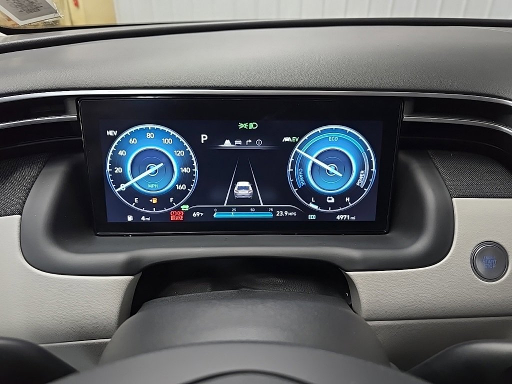 Used 2024 Hyundai Tucson Limited image 23