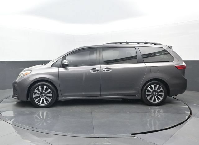 Used 2019 Toyota Sienna Limited FWD image 22