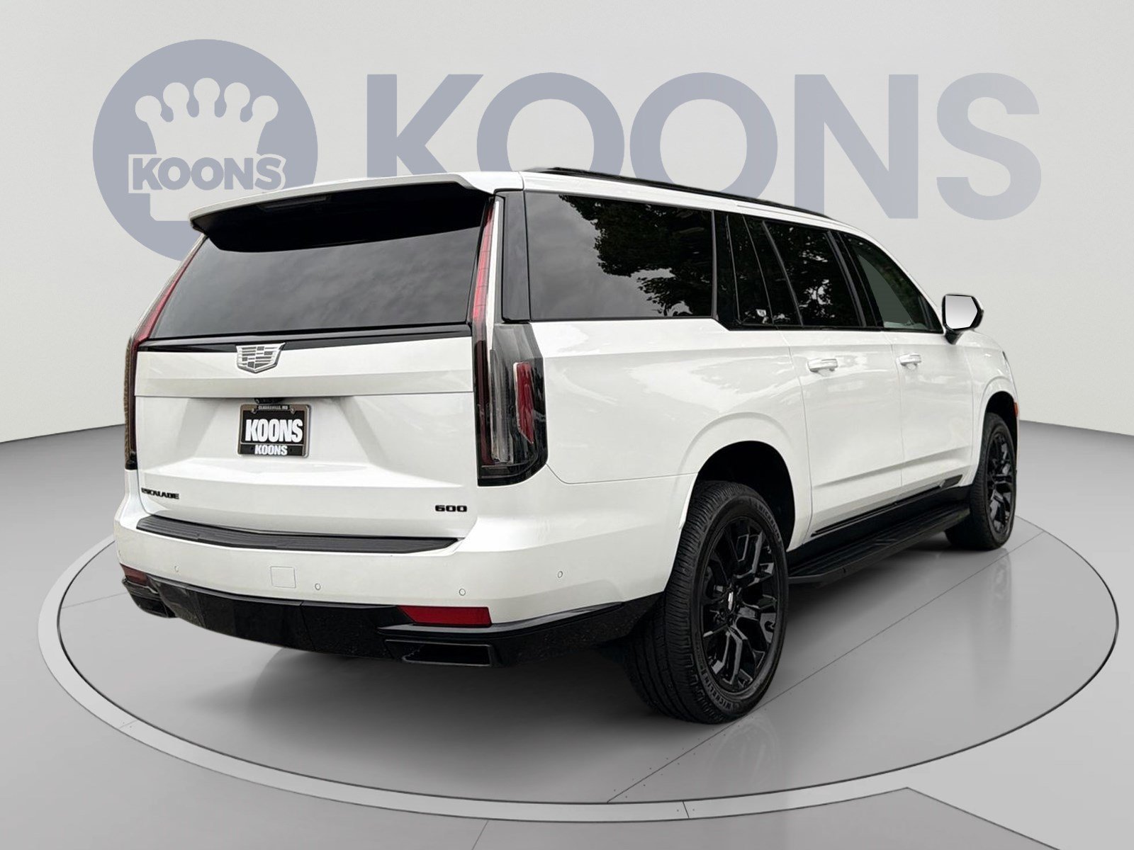 Used 2024 Cadillac Escalade ESV Sport Platinum AWD/4WD image 7