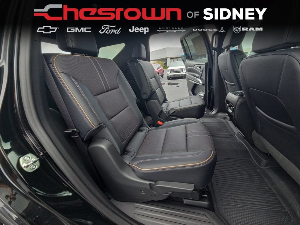 Used 2026 Chevrolet Traverse High Country w/ LPO, Floor Liner Package AWD/4WD image 24