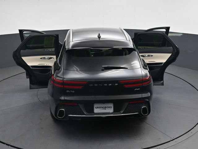 Used 2024 Genesis GV70 2.5T AWD/4WD image 40
